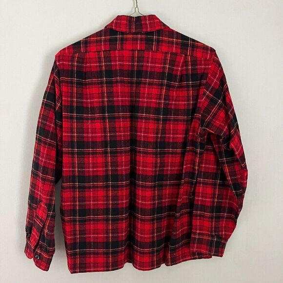 Vtg Men's Red Black Flannel Shirt M Plaid Virgin Wool Long Sleeve USA Outdoor - Picture 3 of 6